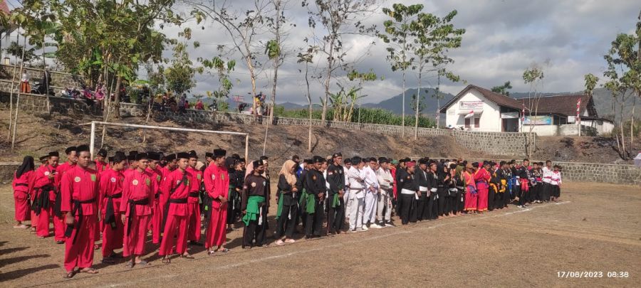 Bersama IPSI, Persinas ASAD Ikuti Upacara HUT RI ke-78 Dengan Pesilat Lintas Perguruan se-Wonogiri
