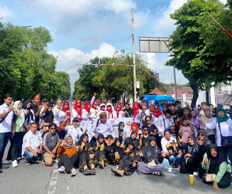 DPD IKM Surakarta Galang Dana untuk Korban Bencana Sumbar di CFD Slamet Riyadi