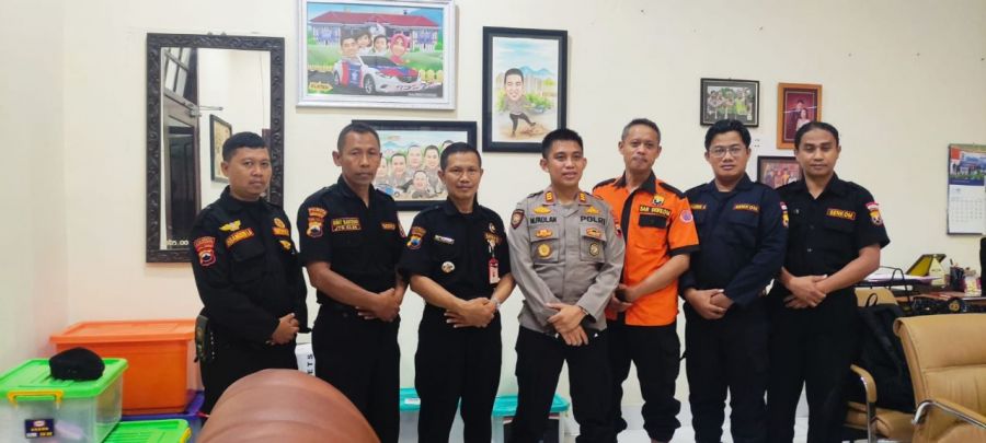 Kapolsek Jebres ajak Senkom Mitra Polri Perangi Hoax Pinjol