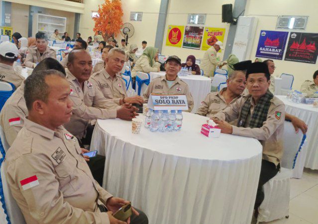 Ketua PKDP Solo Raya Ganto Suaro Hadir di Pelantikan PKDP Jateng