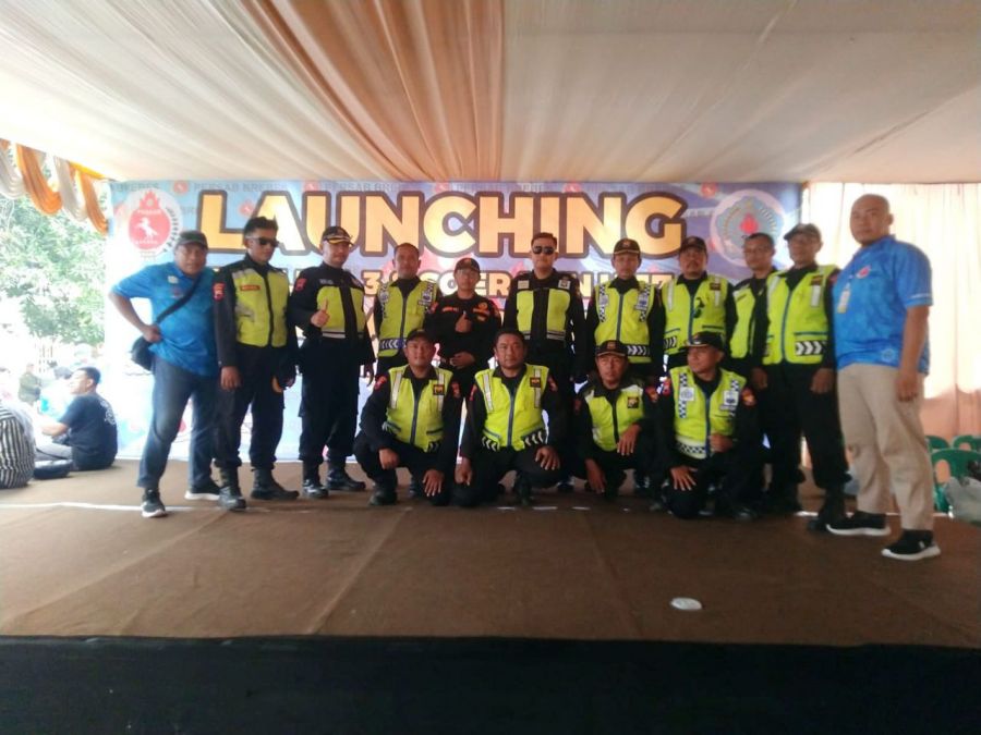 Senkom Mitra Polri Bantu Amankan Acara Launching Pemain Persab Brebes Tim Soeratin U-17 dan Liga 3