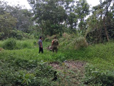 Cegah Karhutla Sejak Dini, Babinsa Limbungan Ajak Masyarakat Tingkatkan Kepedulian Lingkungan