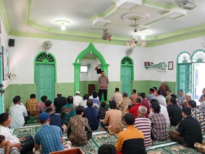 jumat-curhat-kapolsek-pedan-akp-nyoto-dorong-warga-aktif-jaga-kamtibmas